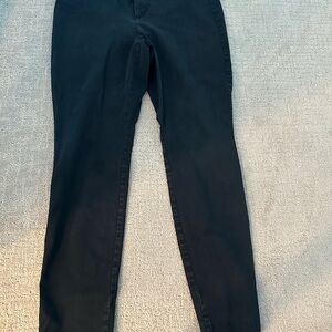 Old Navy High-Rise Pixie Skinny Pants - Black